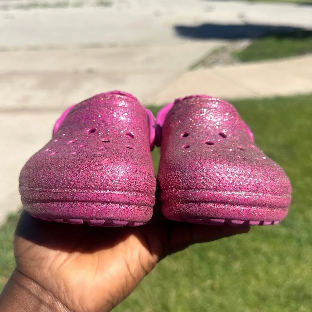Crocs Kids Classic Lined Glitter Clogs Size 11 Pink Sparkle Sandals